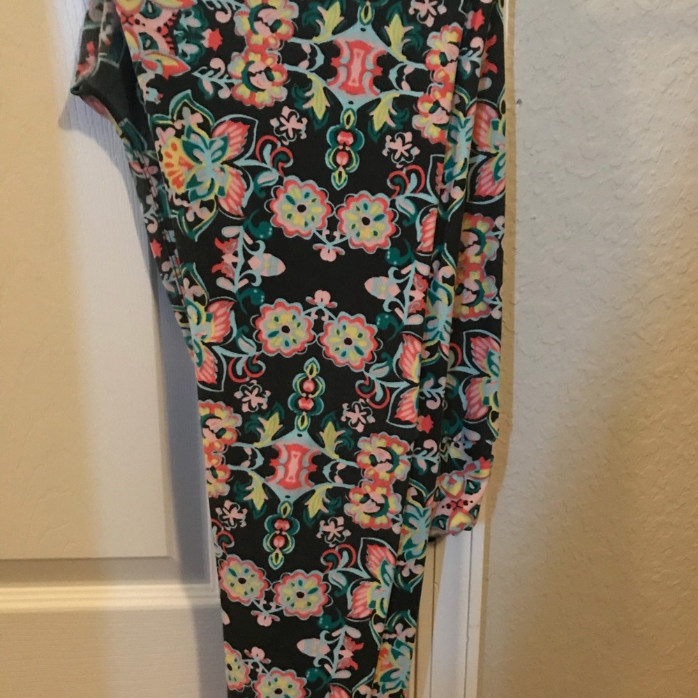 Lularoe Floral Leggings